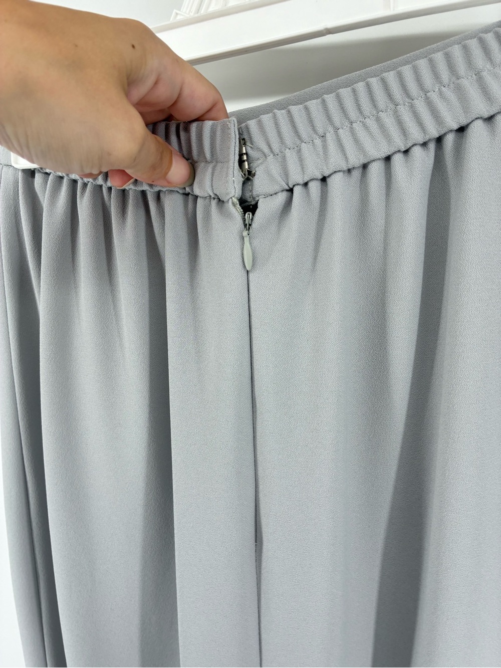 Vintage Sleek Light Gray Maxi Pencil Column Skirt Back Slit - Picture 5 of 11